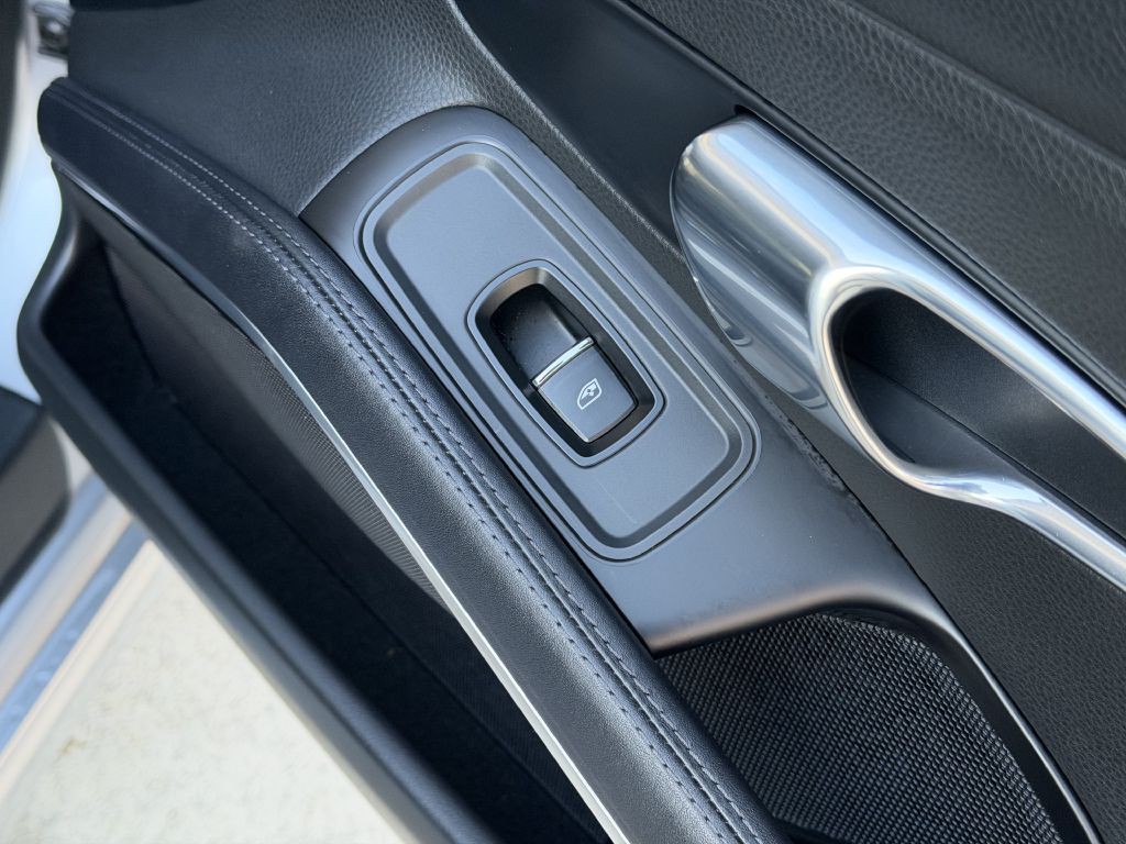 2017 Porsche 911 Image 64