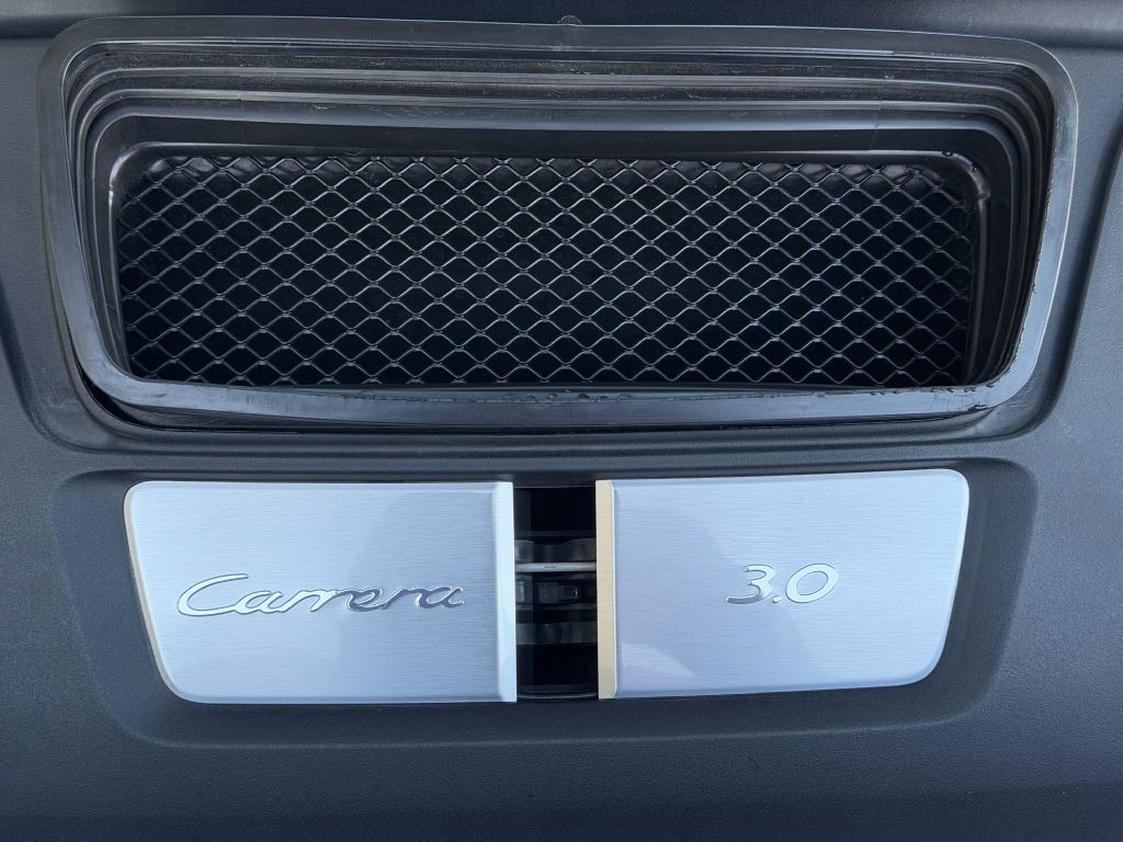 2017 Porsche 911 Image 84