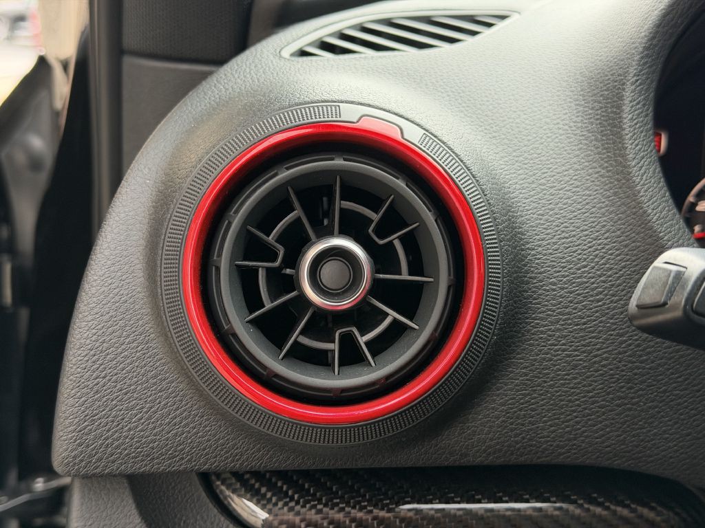 2018 Audi RS3 Image 31