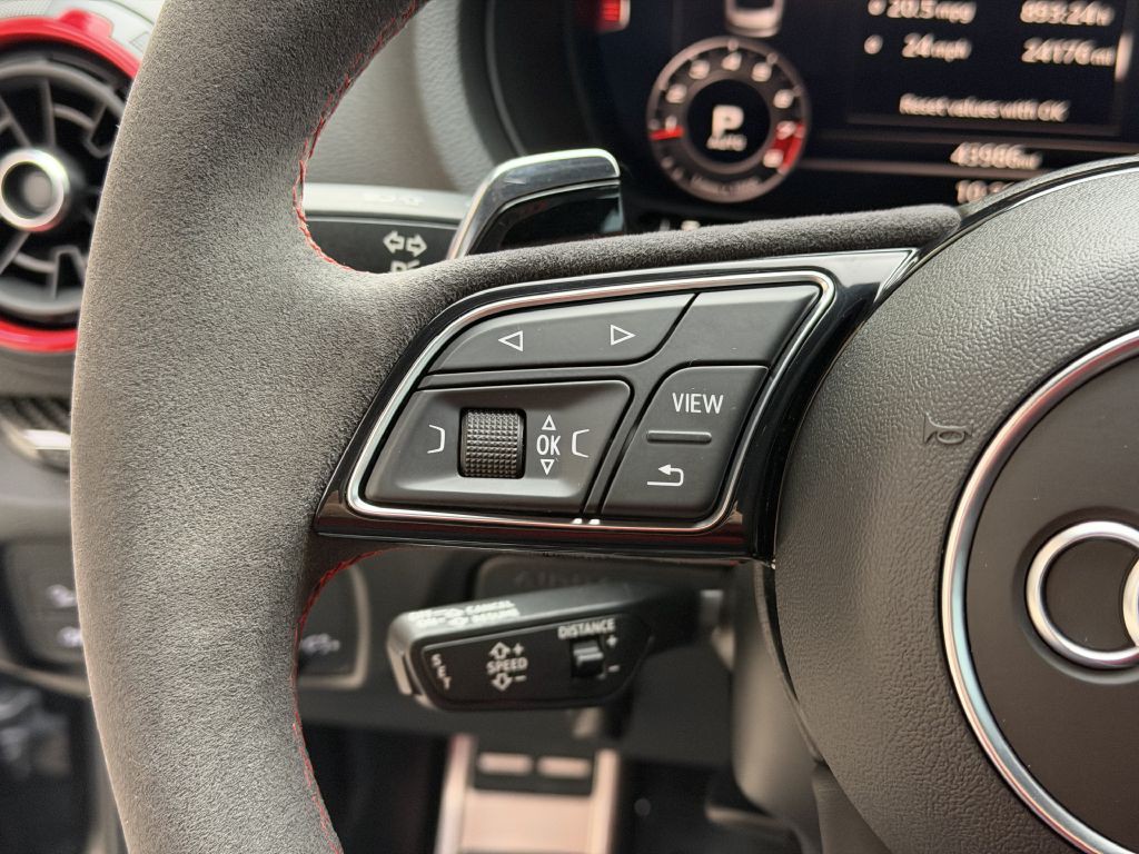 2018 Audi RS3 Image 35