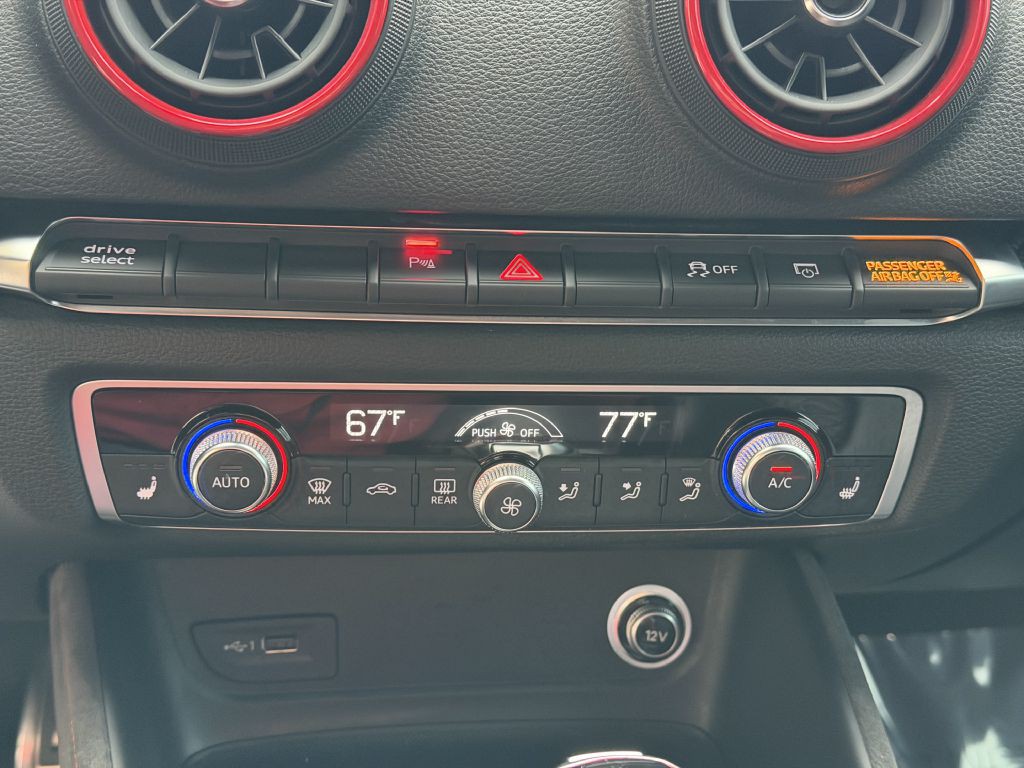 2018 Audi RS3 Image 42