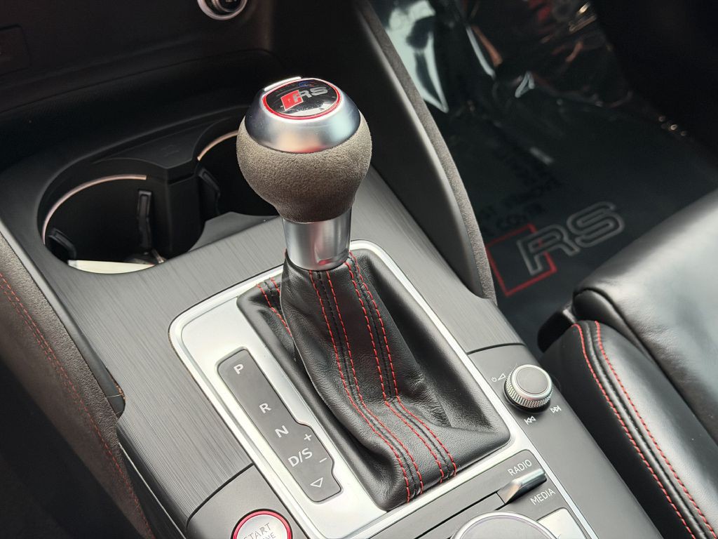 2018 Audi RS3 Image 46