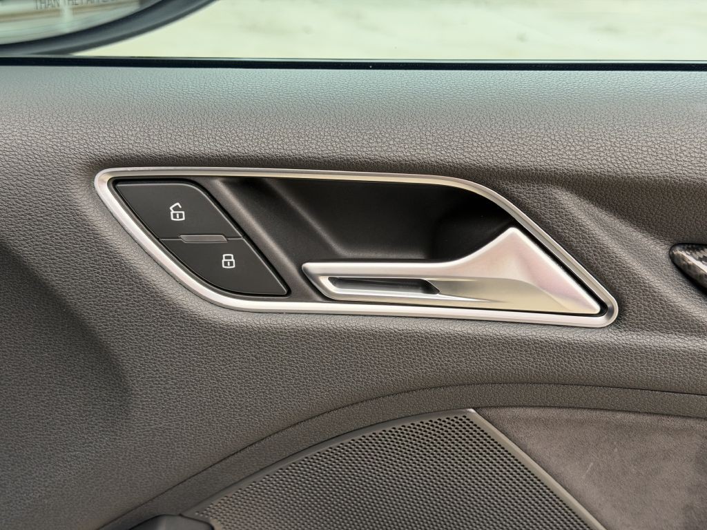 2018 Audi RS3 Image 58