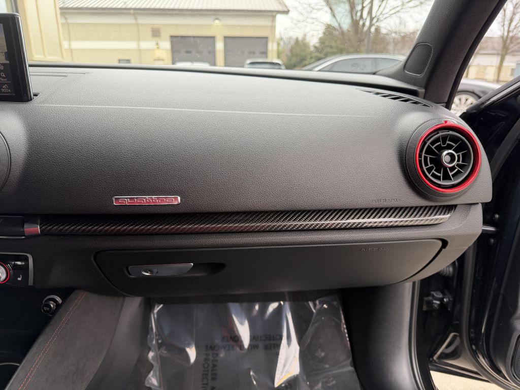 2018 Audi RS3 Image 66