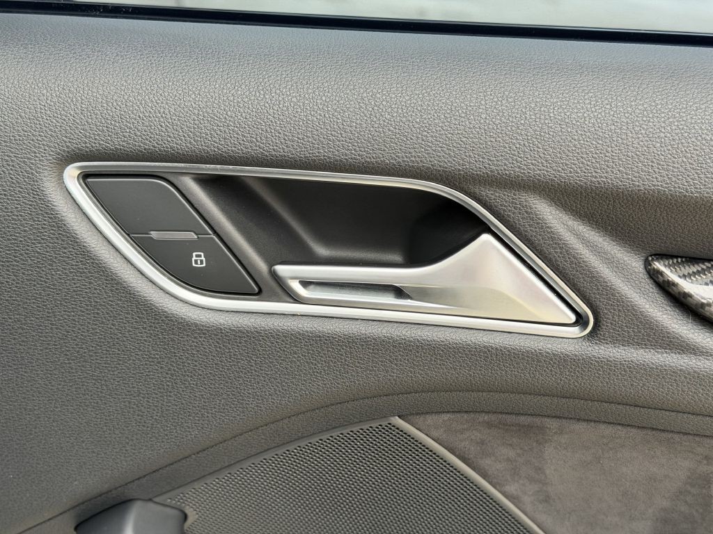 2018 Audi RS3 Image 75