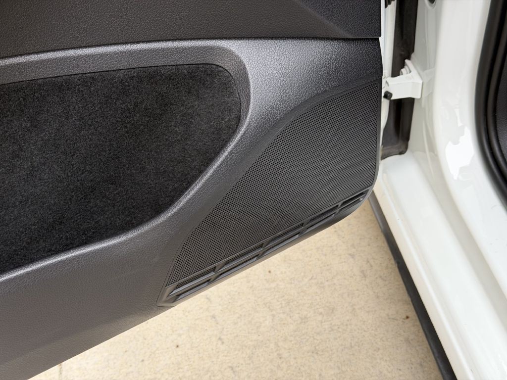 2019 Volkswagen GTI Image 25