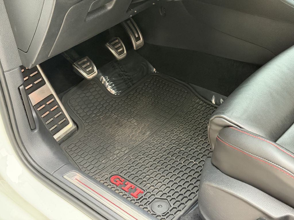 2019 Volkswagen GTI Image 26