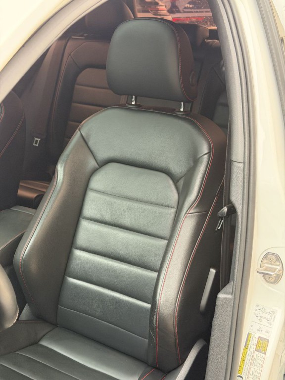 2019 Volkswagen GTI Image 28