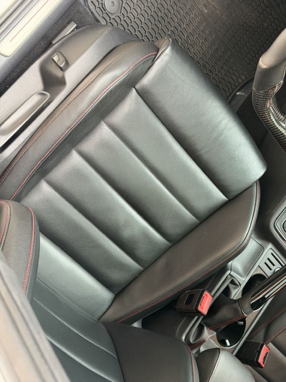 2019 Volkswagen GTI Image 29