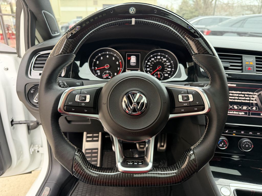 2019 Volkswagen GTI Image 33