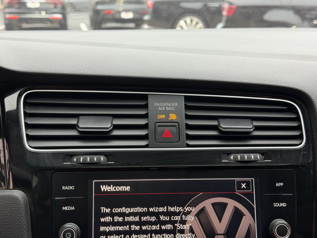 2019 Volkswagen GTI Image 38