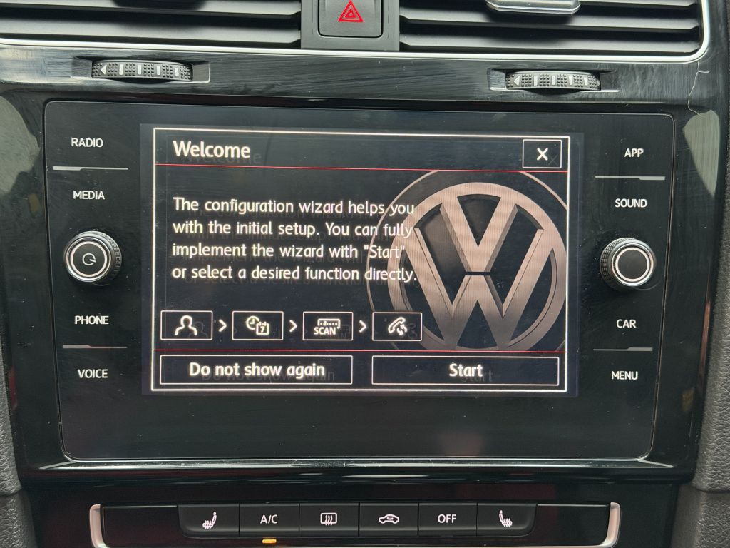 2019 Volkswagen GTI Image 39