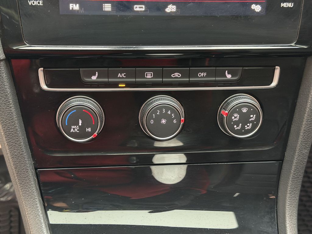 2019 Volkswagen GTI Image 41