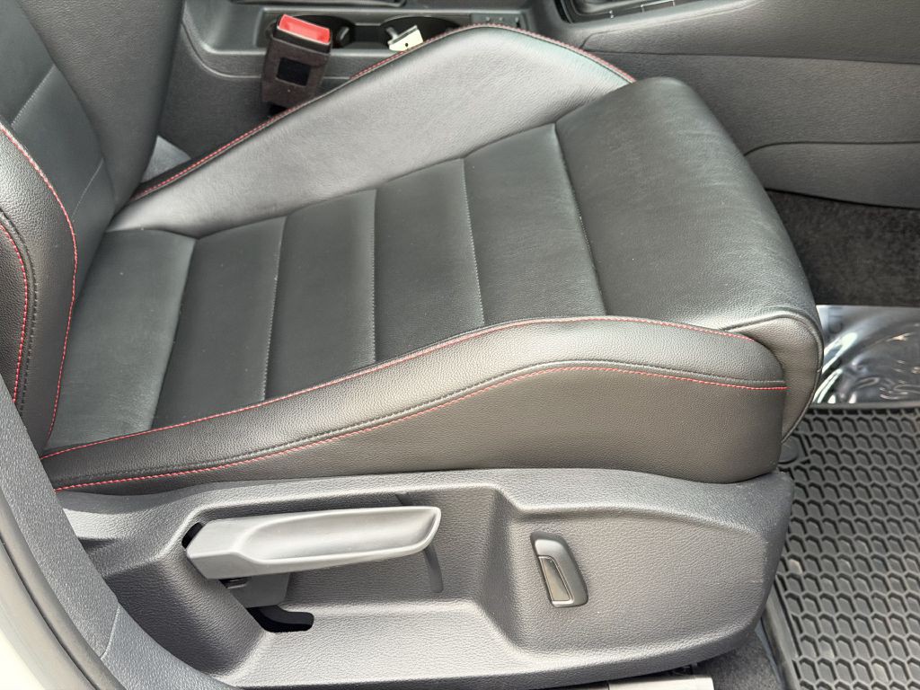 2019 Volkswagen GTI Image 56