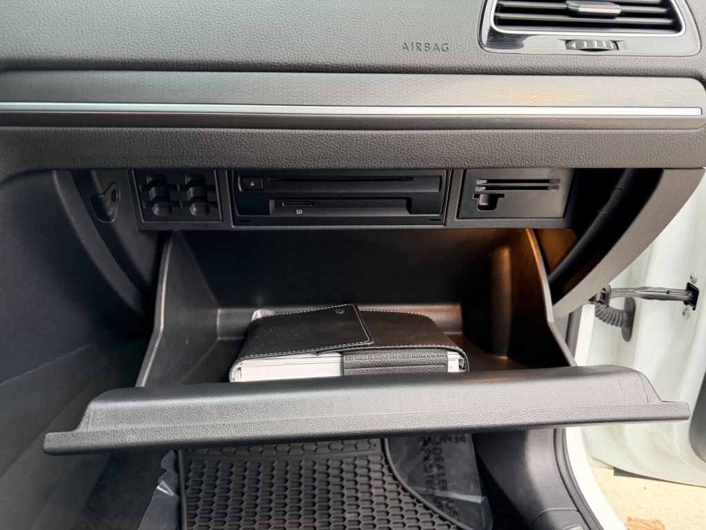 2019 Volkswagen GTI Image 60