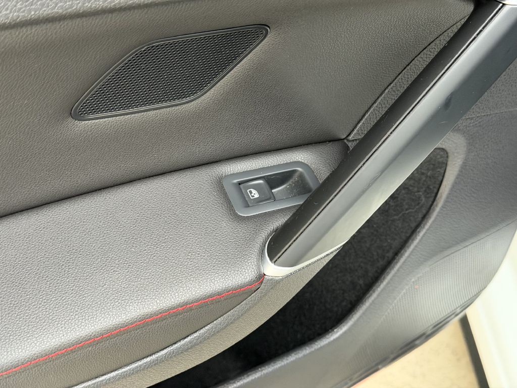 2019 Volkswagen GTI Image 76