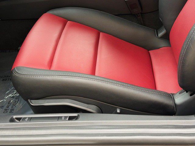 2024 Porsche Cayman Image 29