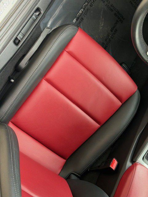 2024 Porsche Cayman Image 31