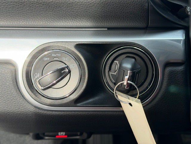 2024 Porsche Cayman Image 33