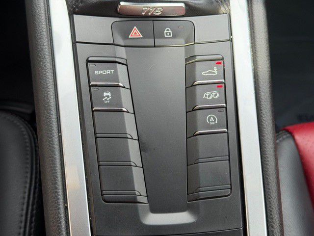 2024 Porsche Cayman Image 44