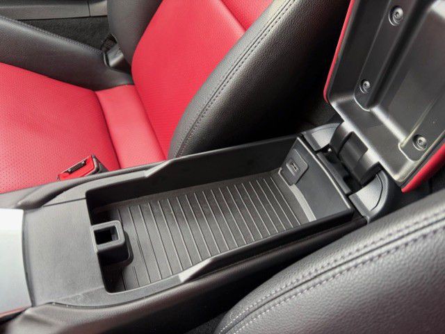 2024 Porsche Cayman Image 47