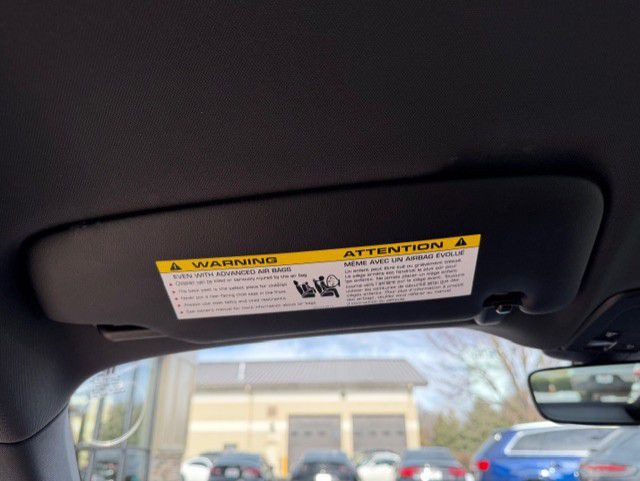 2024 Porsche Cayman Image 50