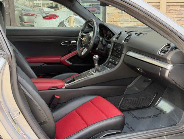 2024 Porsche Cayman Image 53