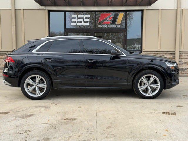 2019 Audi Q8 Image 2