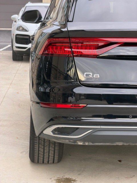2019 Audi Q8 Image 13