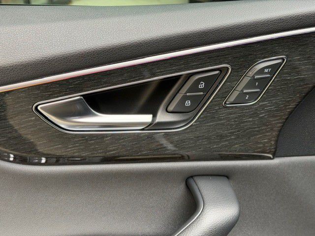 2019 Audi Q8 Image 23