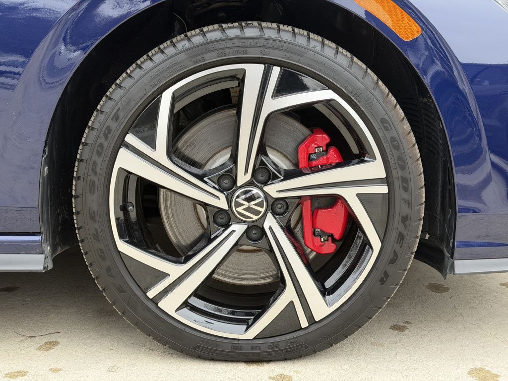 2024 Volkswagen GTI Image 21