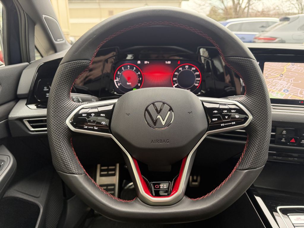 2024 Volkswagen GTI Image 34