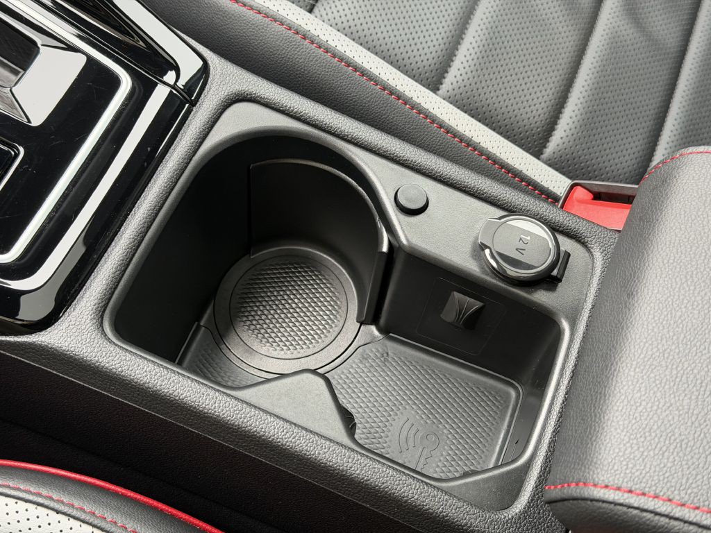 2024 Volkswagen GTI Image 47