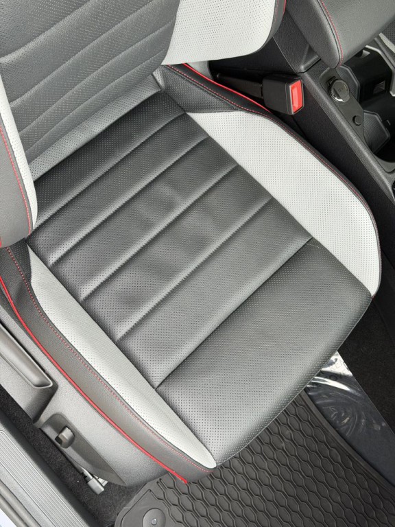 2024 Volkswagen GTI Image 63