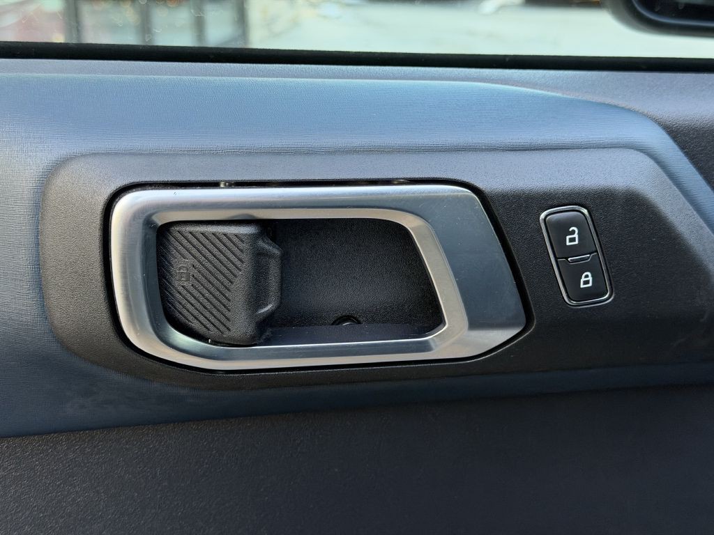 2021 Ford Bronco Image 24