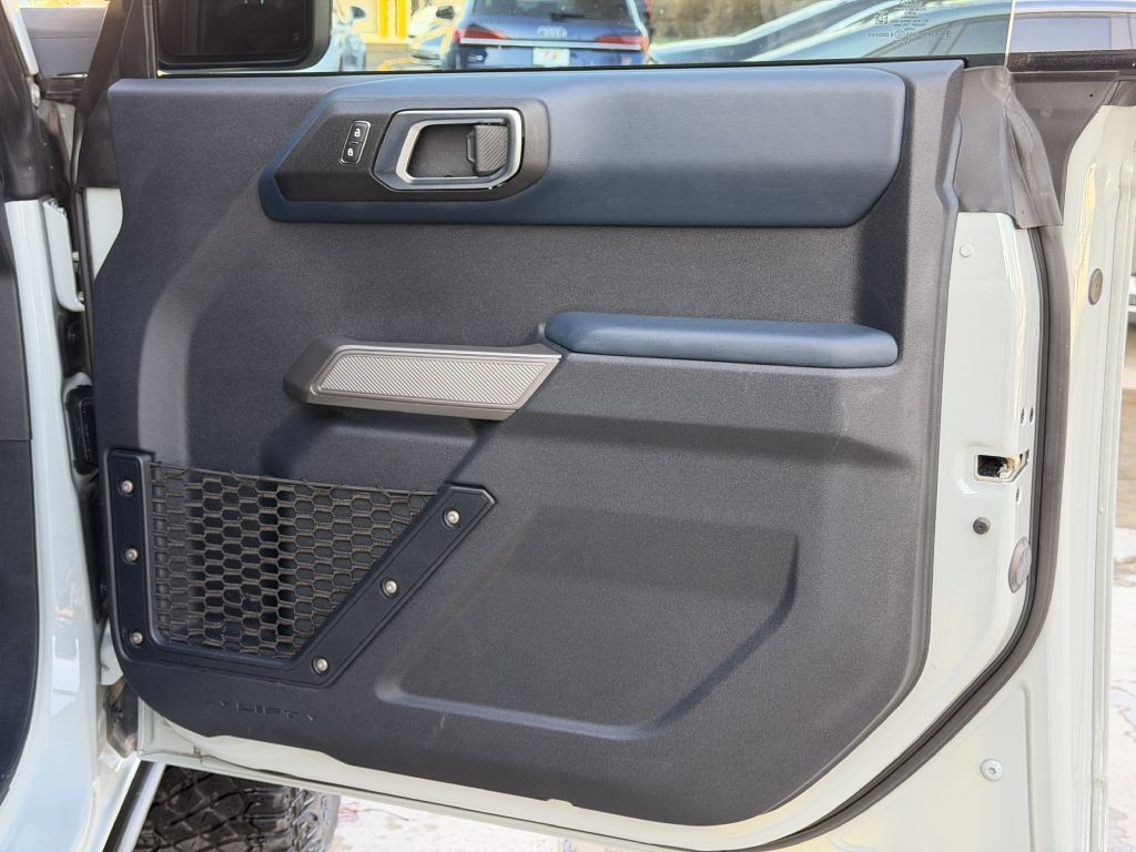 2021 Ford Bronco Image 48