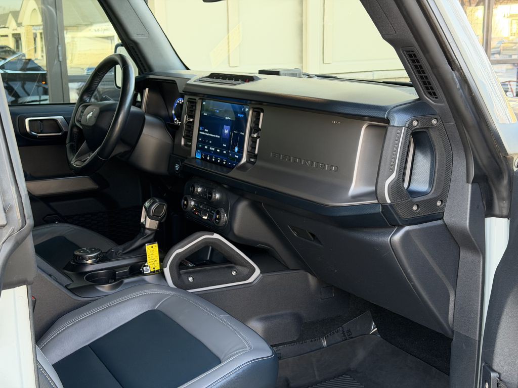 2021 Ford Bronco Image 54