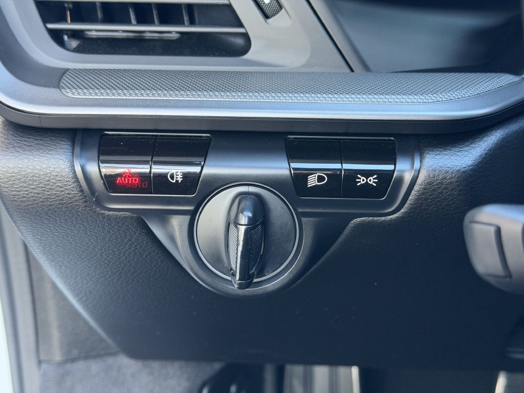 2021 Porsche 911 Image 33