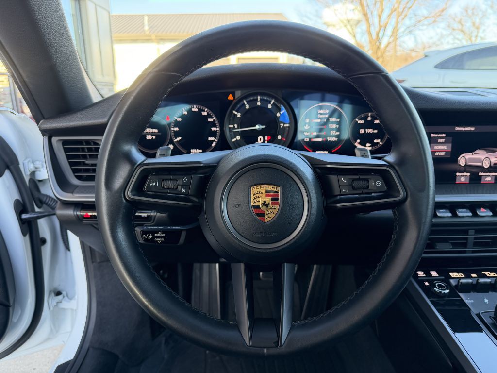 2021 Porsche 911 Image 34