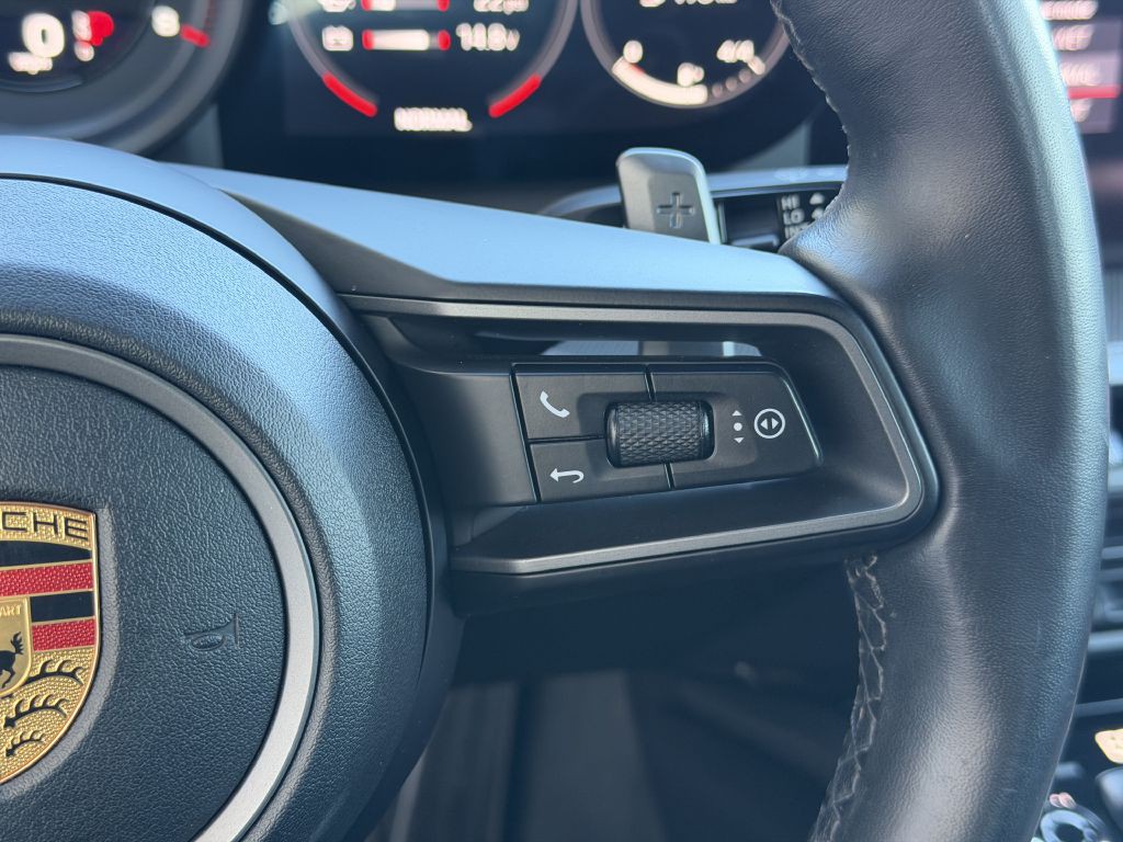 2021 Porsche 911 Image 37