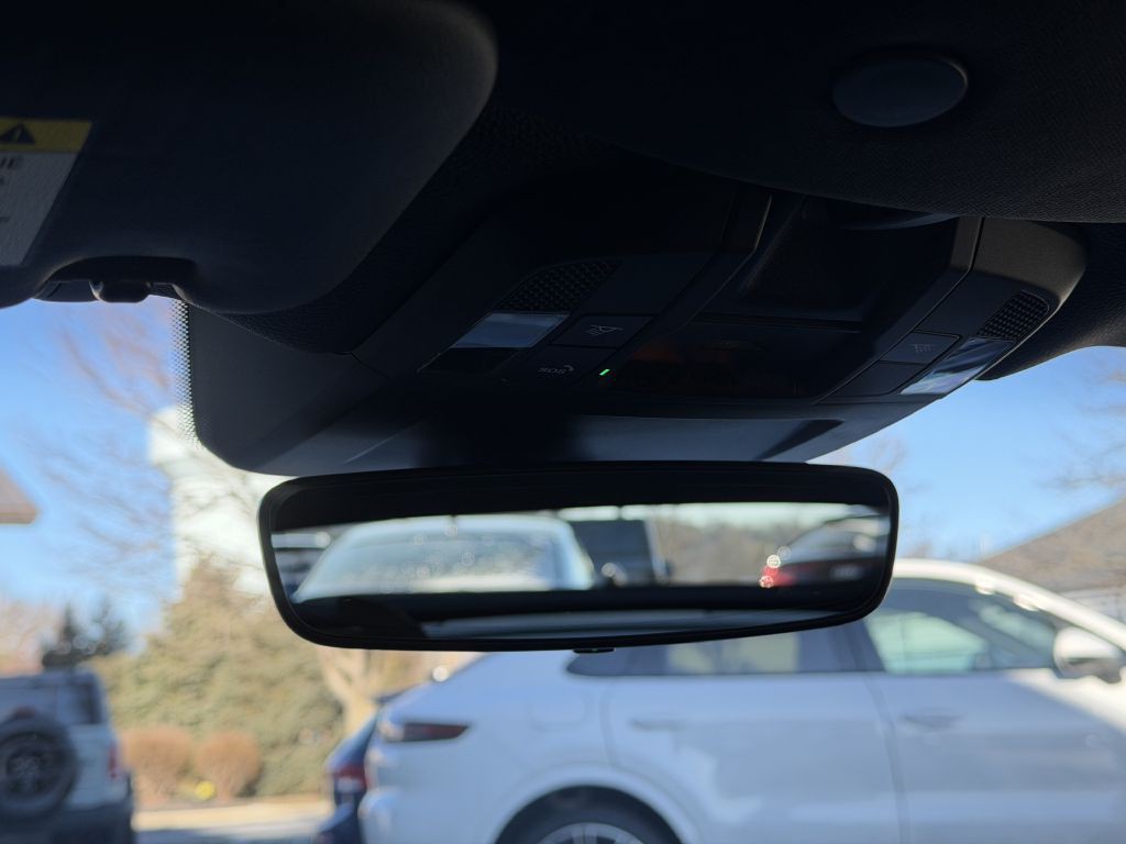 2021 Porsche 911 Image 56