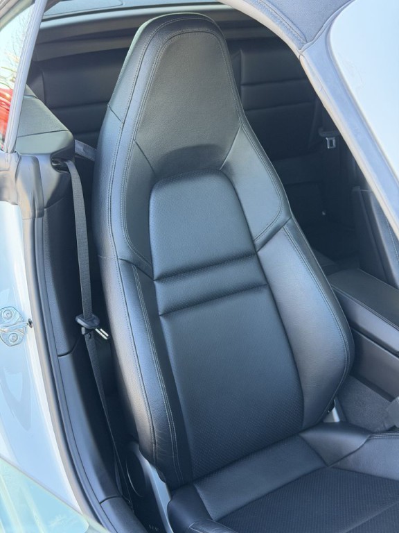 2021 Porsche 911 Image 70