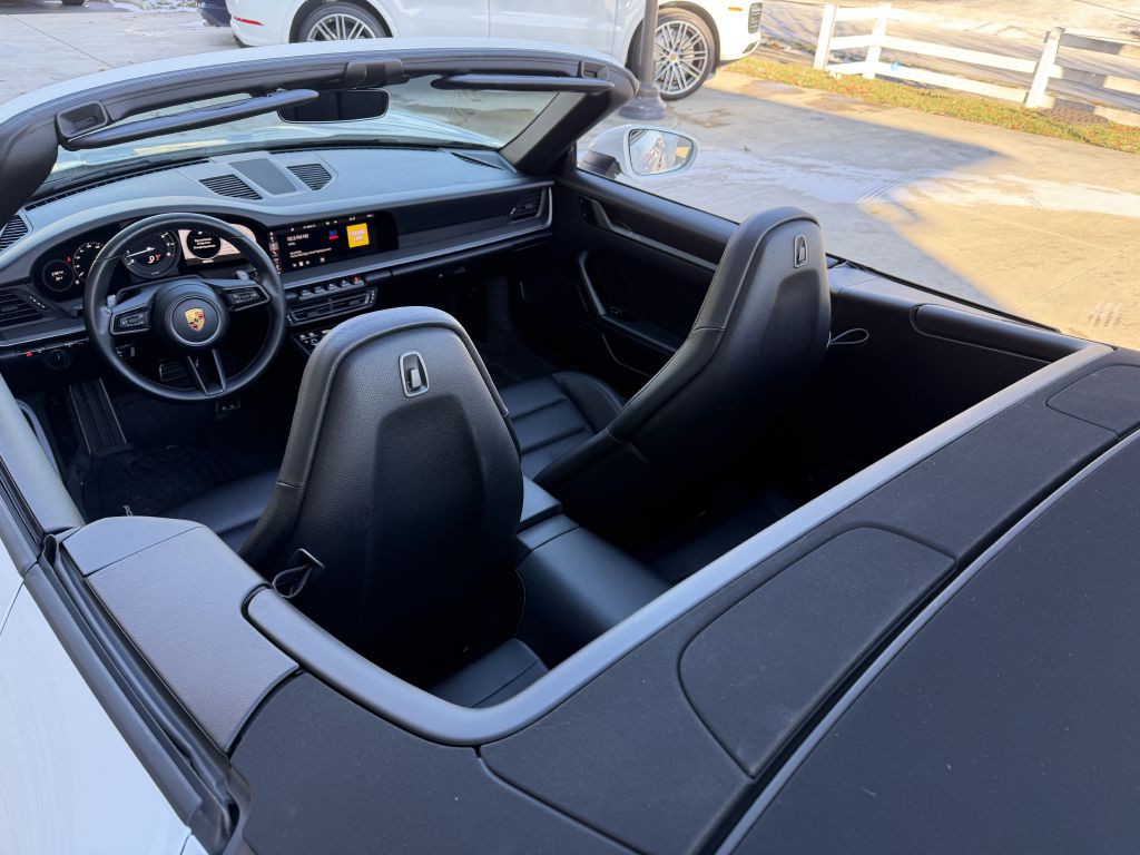 2021 Porsche 911 Image 80