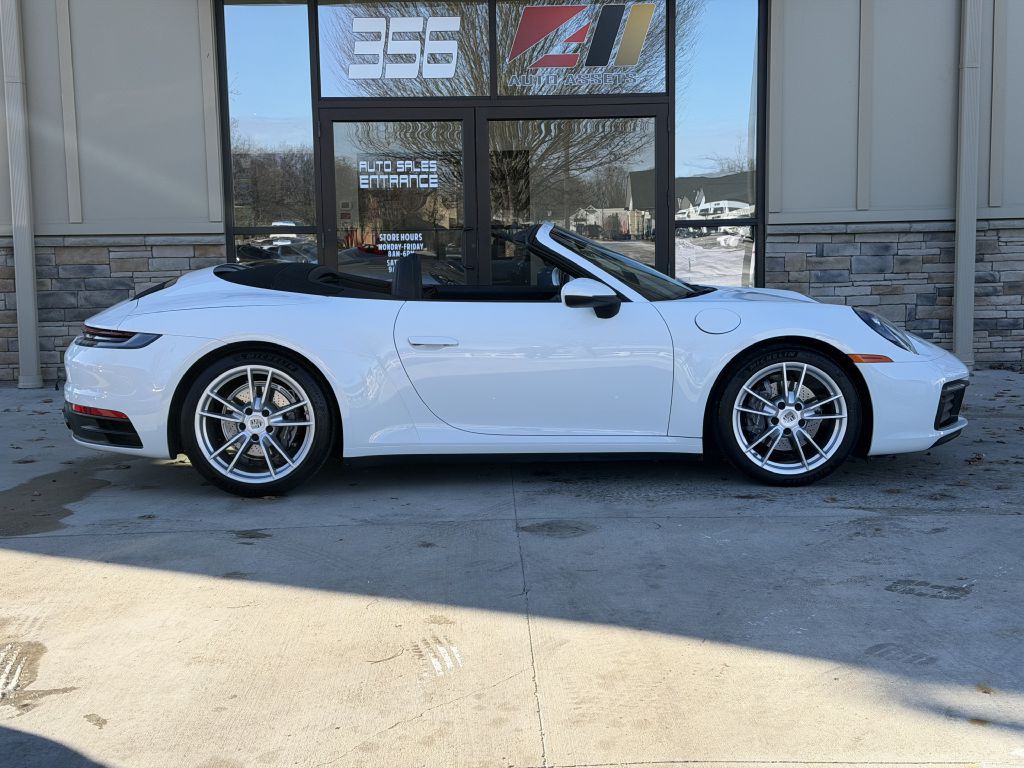 2021 Porsche 911 Image 82