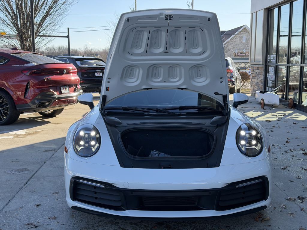 2021 Porsche 911 Image 85