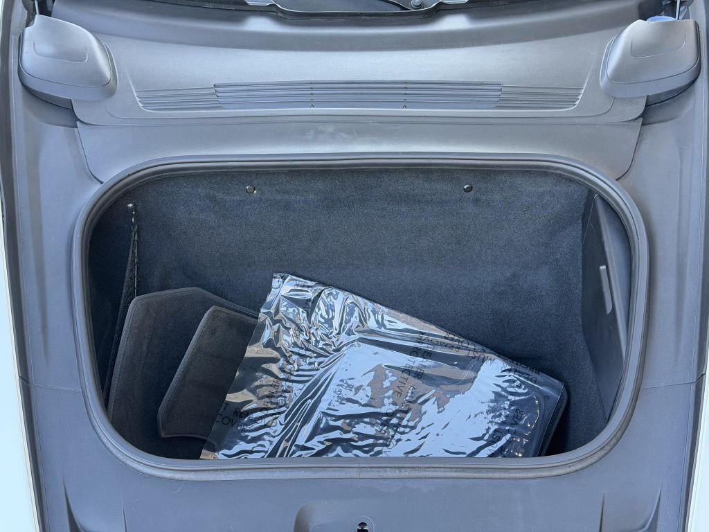 2021 Porsche 911 Image 86