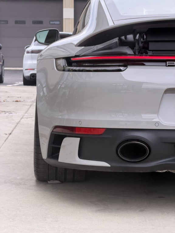 2023 Porsche 911 Image 14