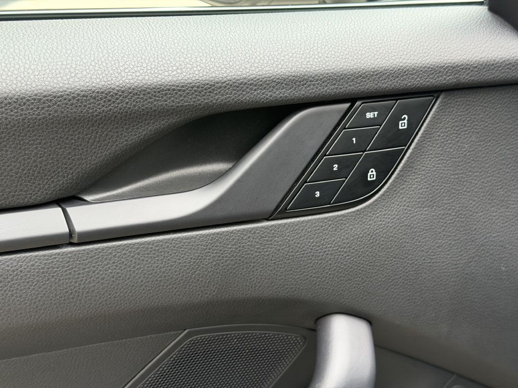 2023 Porsche 911 Image 24