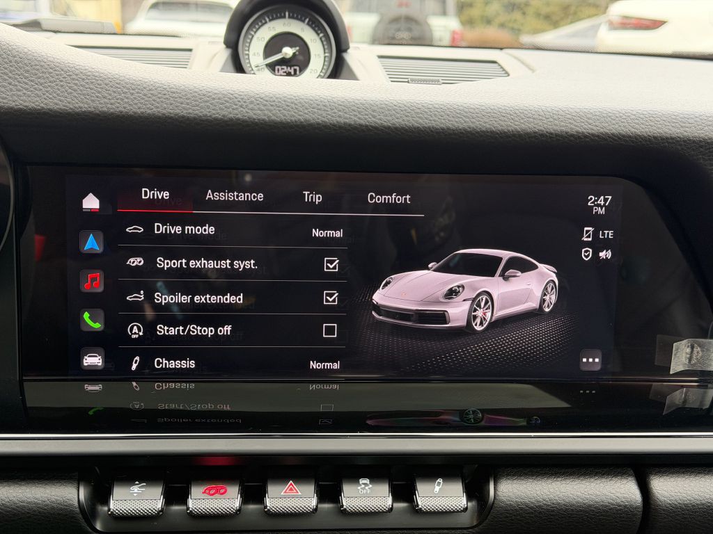 2023 Porsche 911 Image 41