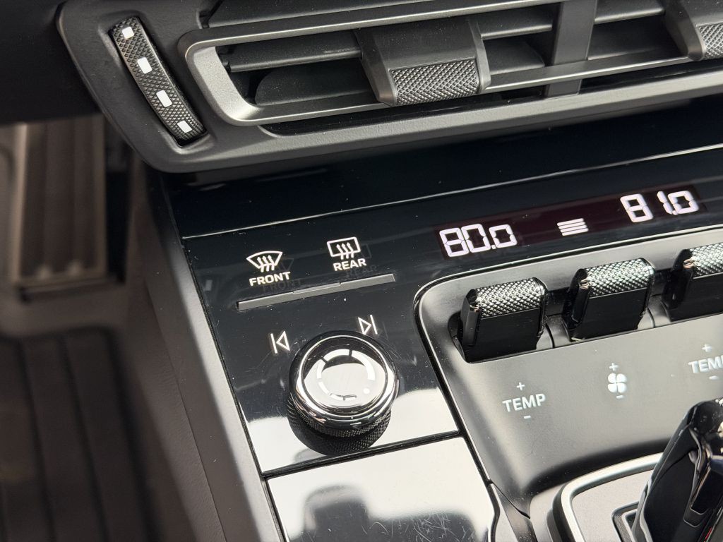 2023 Porsche 911 Image 45